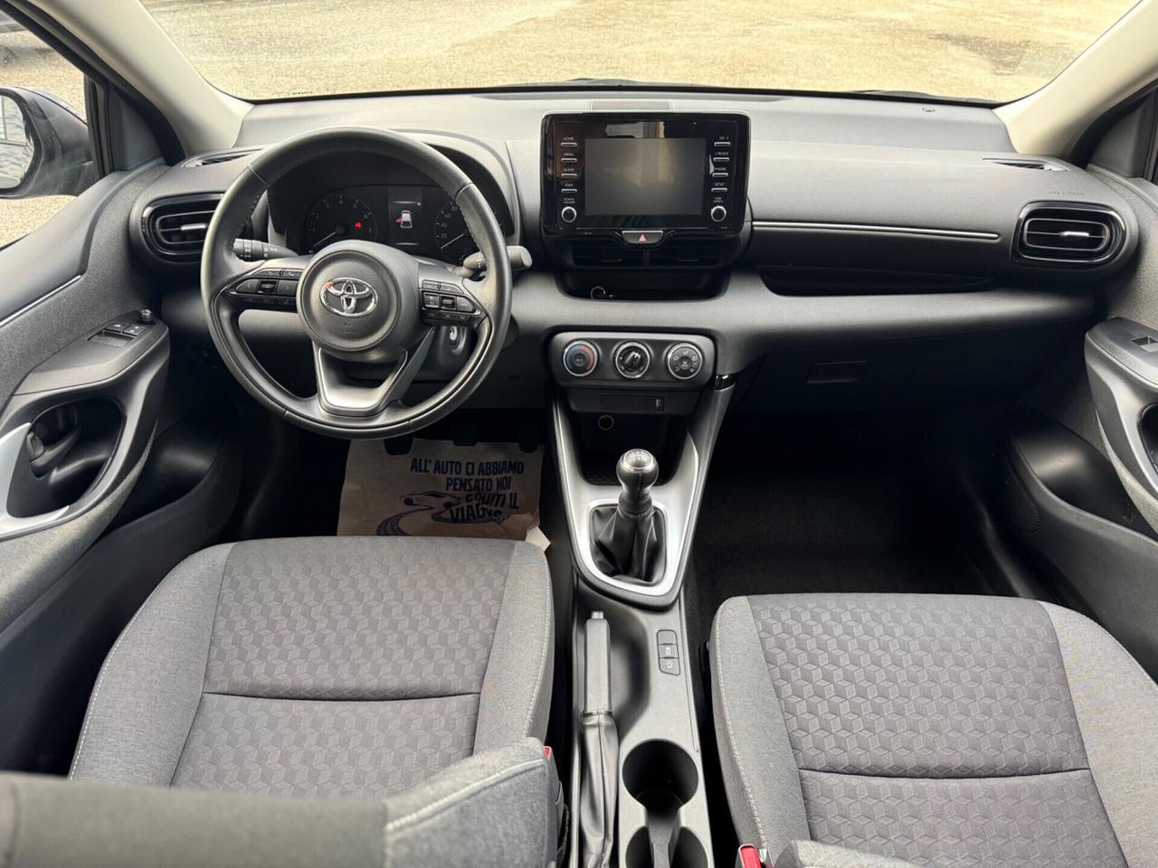 Toyota Yaris 1.0 5 porte Dynamic