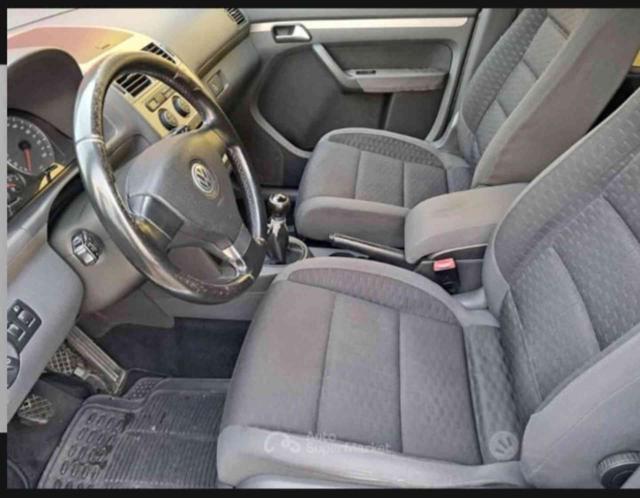 VOLKSWAGEN Touran 2.0 16V TDI Highline 7 porte