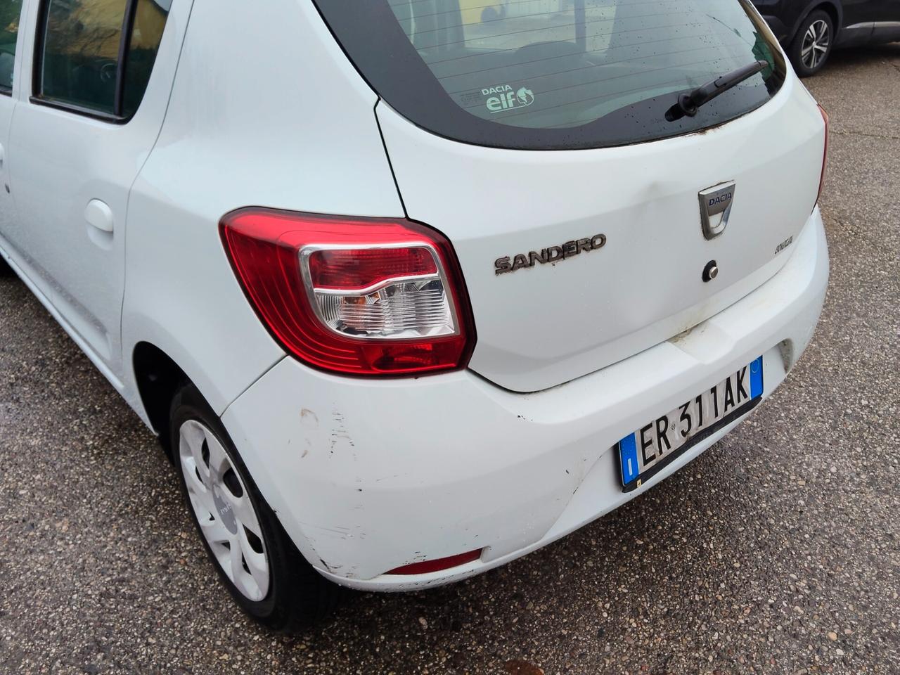 Dacia Sandero 1.2 16V GPL 75CV