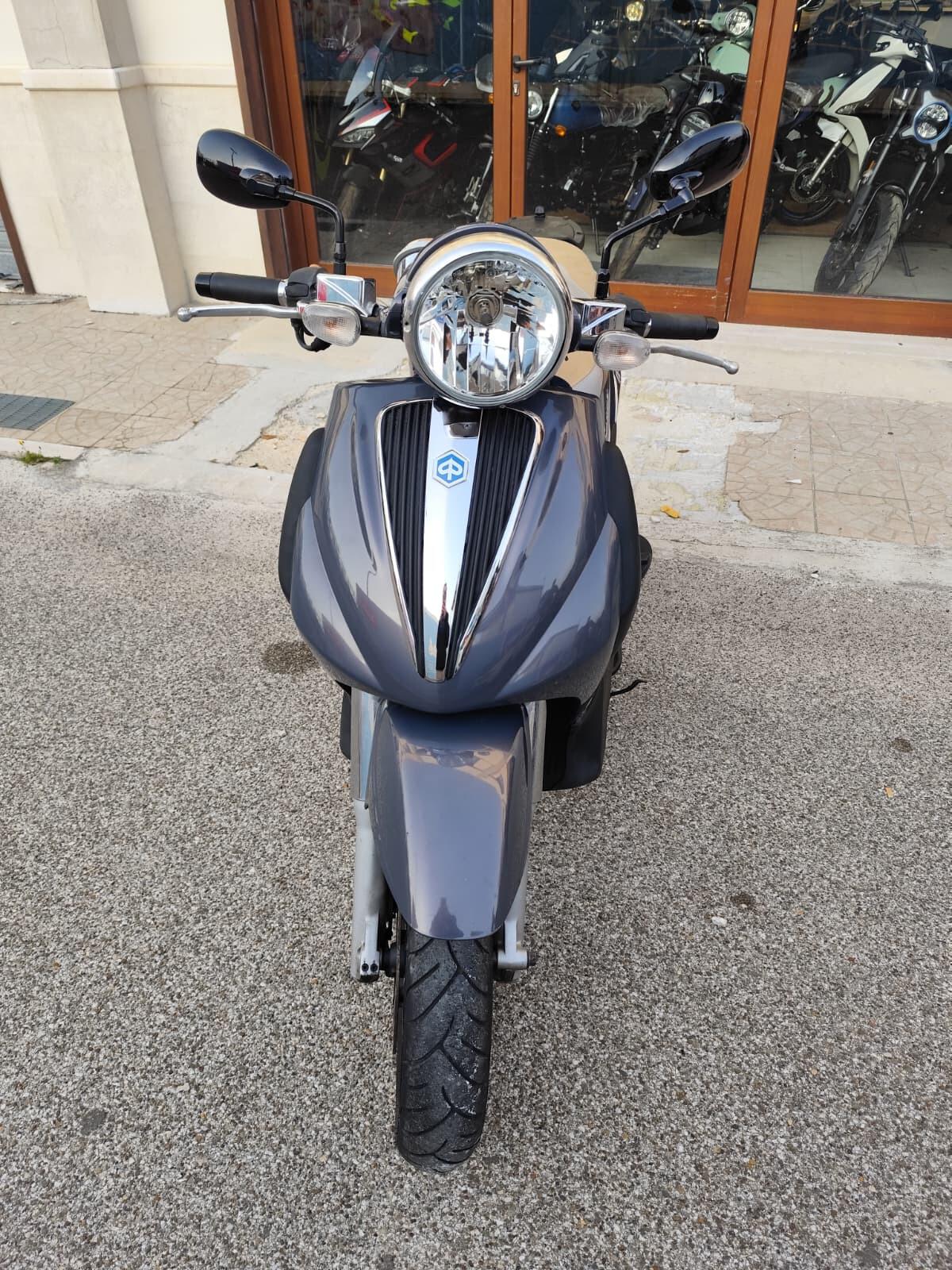 Piaggio Beverly 500 2008