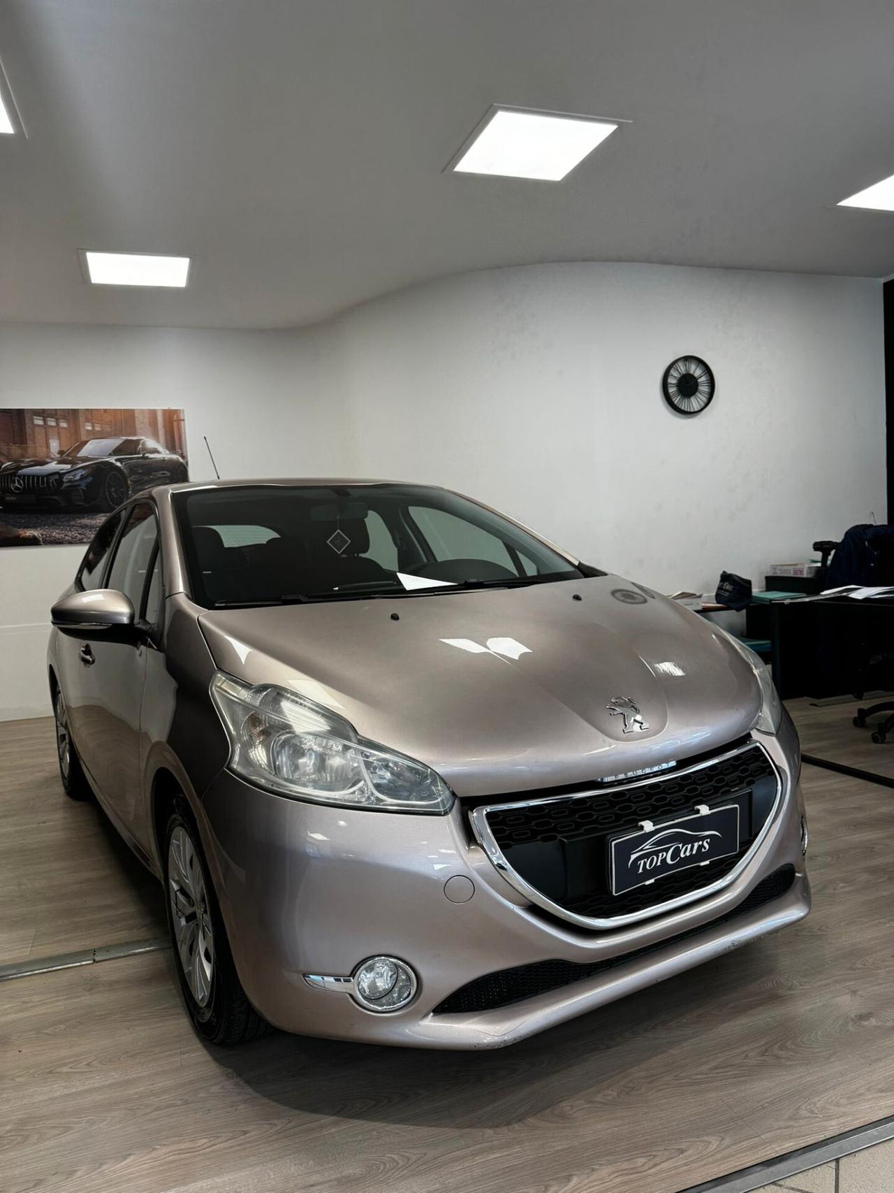 Peugeot 208 1.4 HDi 68 CV 5 porte Active