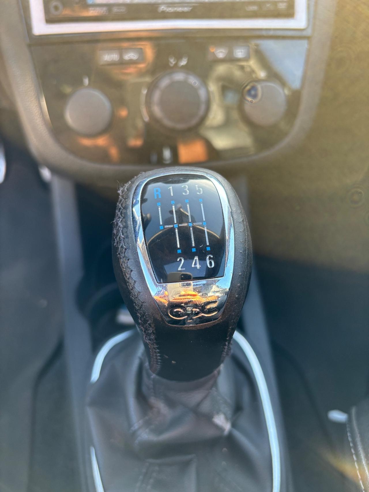 Opel Corsa 1.6 T 192CV 3 porte OPC