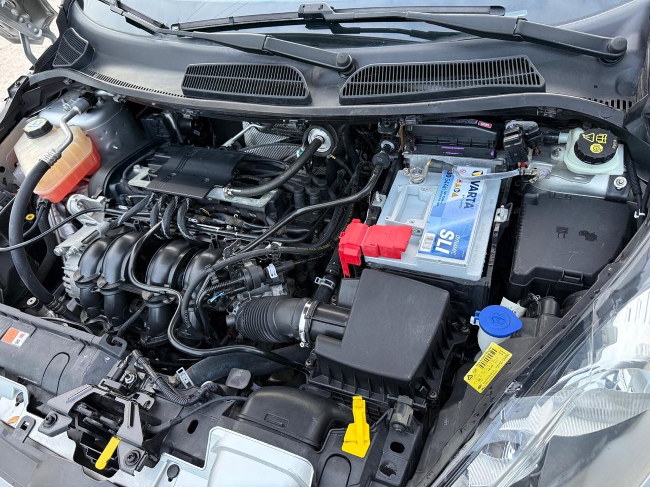 Ford Fiesta 1.4 5 porte Bz.- GPL Titanium