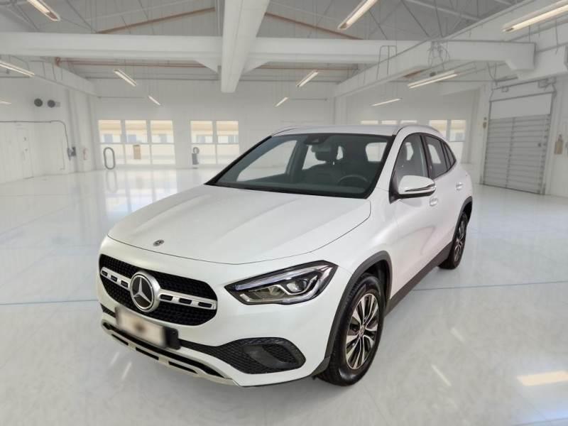 MERCEDES-BENZ GLA 250 Automatic EQ-POWER Sport