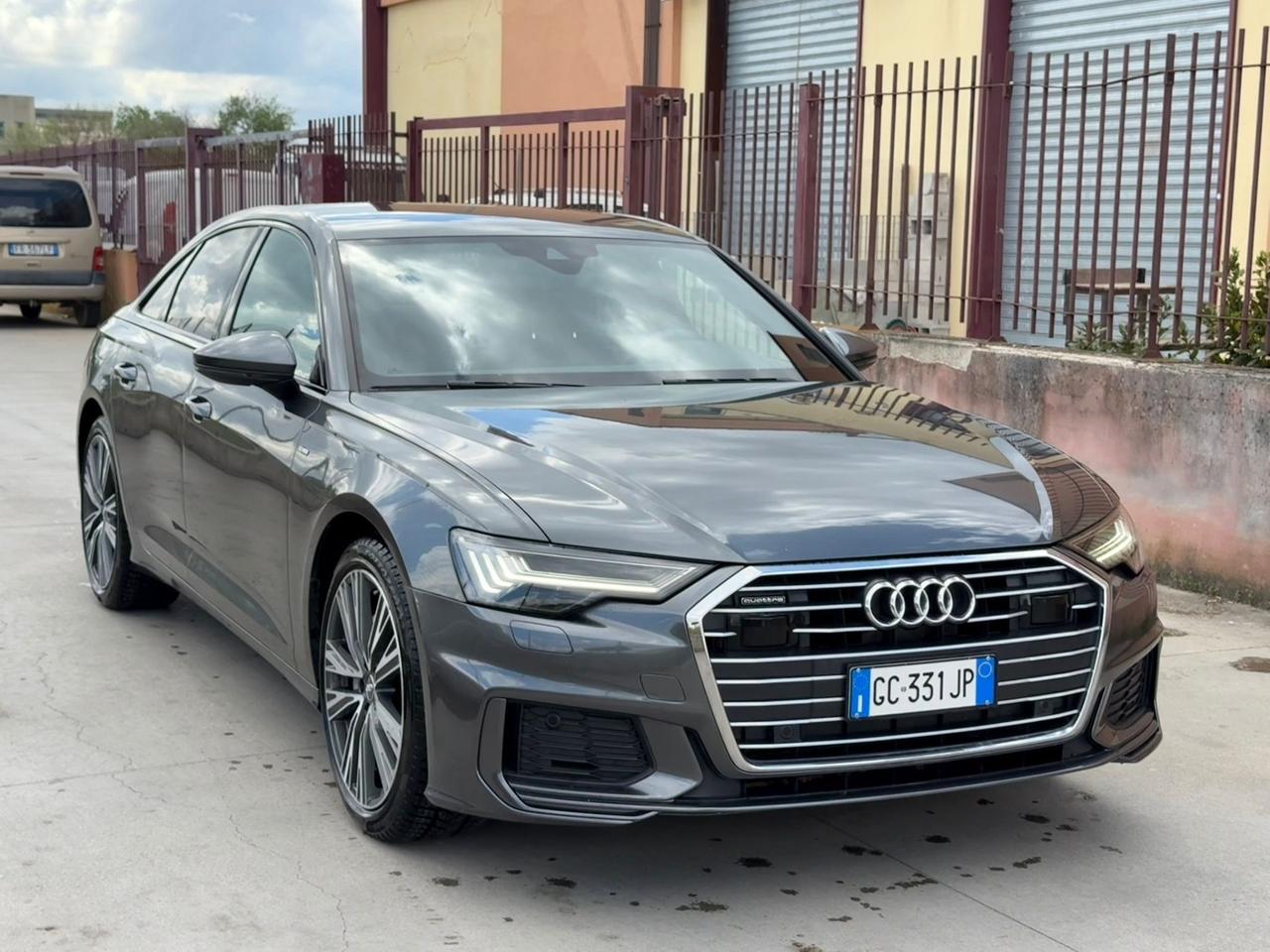 Audi A6 50 2.0 TFSI e quattro ultra S tronic Business Sport