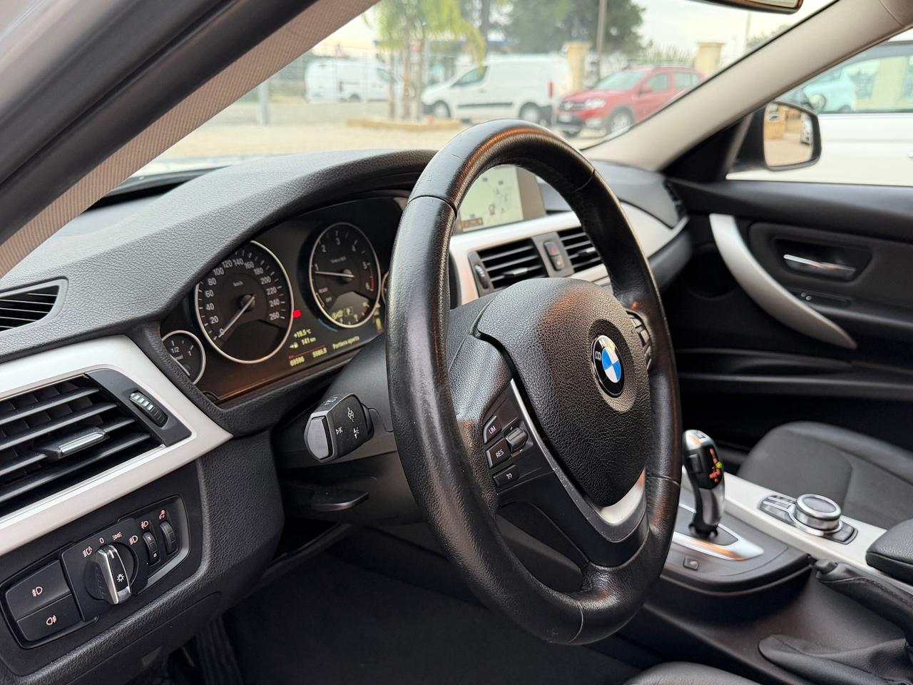 Bmw 320 320d xDrive Touring Sport