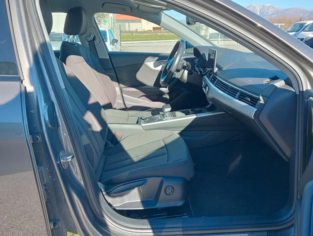 Audi A4 Avant 2.0TDI 163cv Mhev Advanced S tronic