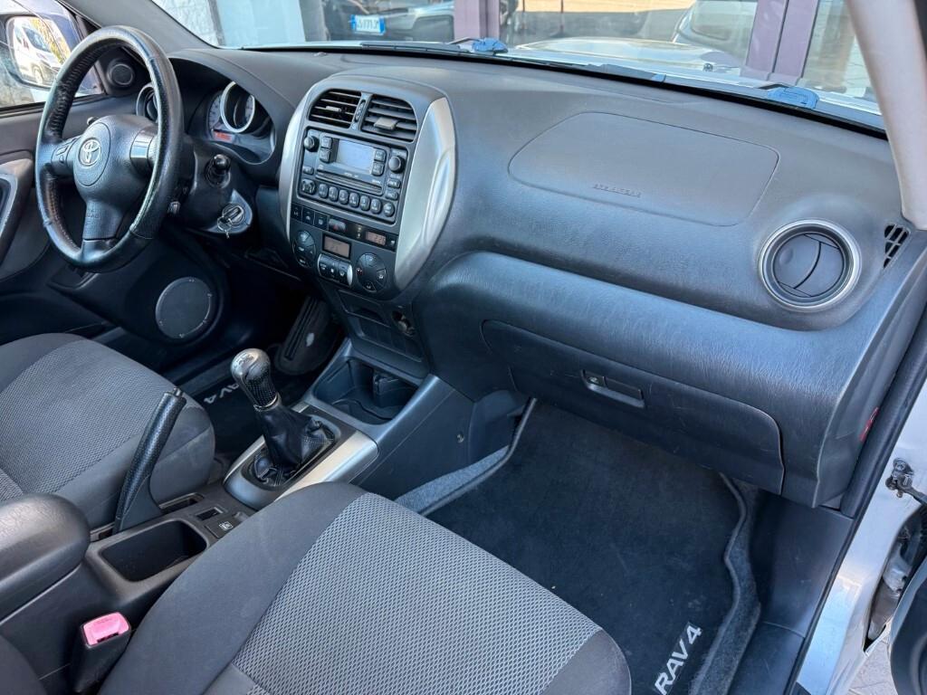 Toyota RAV 4 RAV4 2.0 Tdi D-4D cat 5 porte Sol