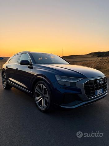 Audi Q8 Q8 S line edition plus quattro IVA ESPOSTA