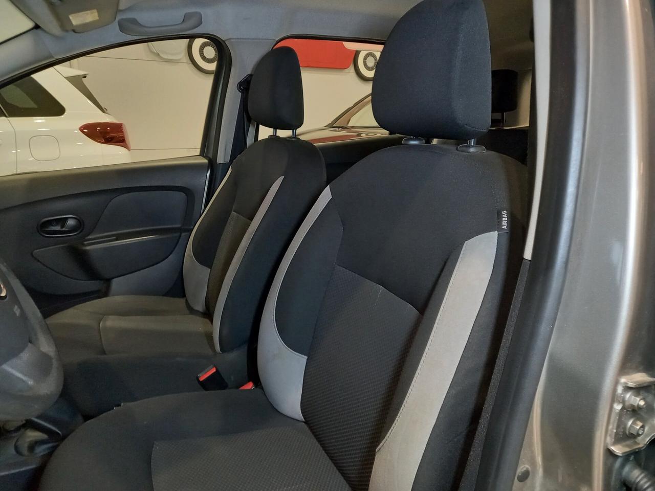 Dacia Sandero 1.2 75CV Extra