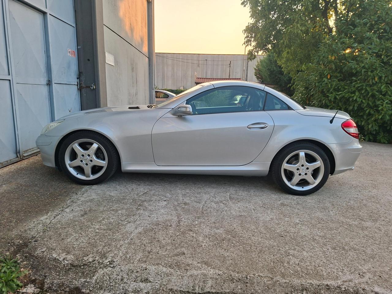 Mercedes SLK R171 280 3.0 V6 231 cv
