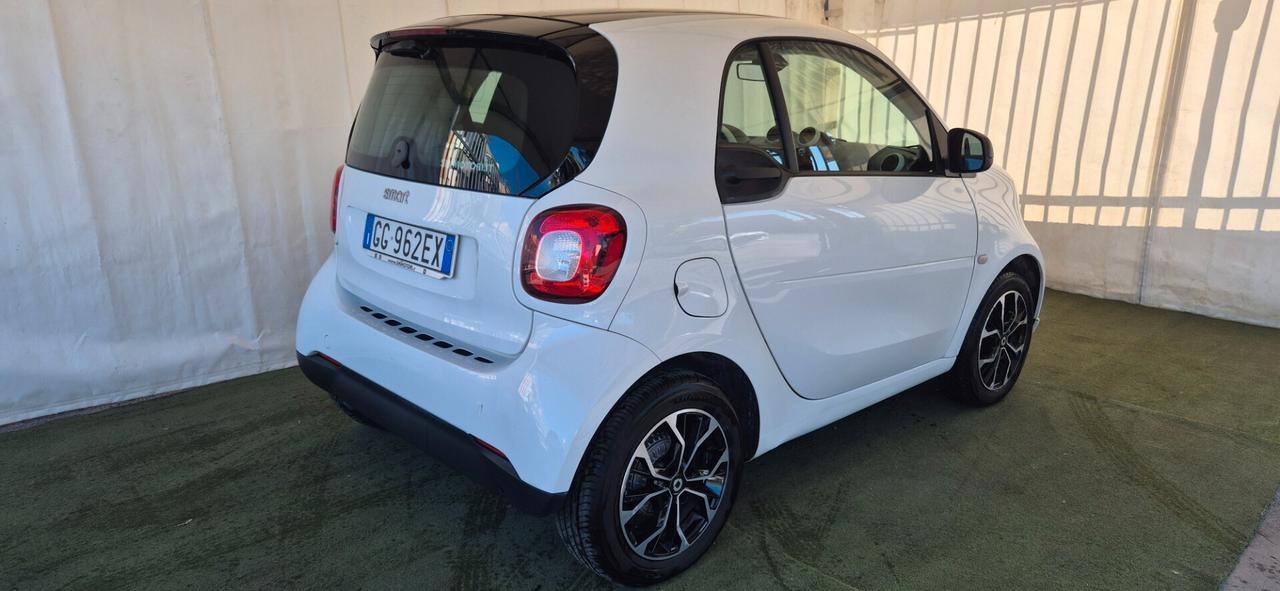 SMART FORTWO 1.0 70CV Adatta per neop. 06/2018