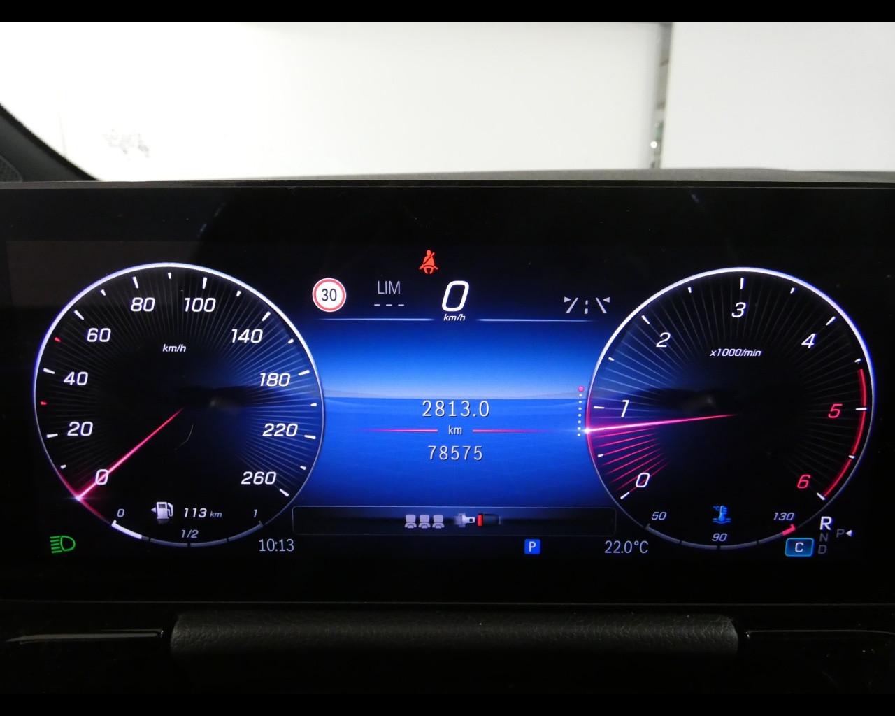 Mercedes-Benz GLA (H247) - GLA 200 d Automatic AMG Line Premium