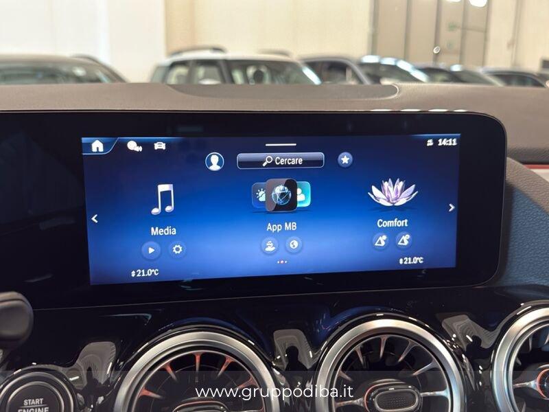 Mercedes-Benz GLA GLA-H247 2023 200 d AMG Line Advanced Plus auto