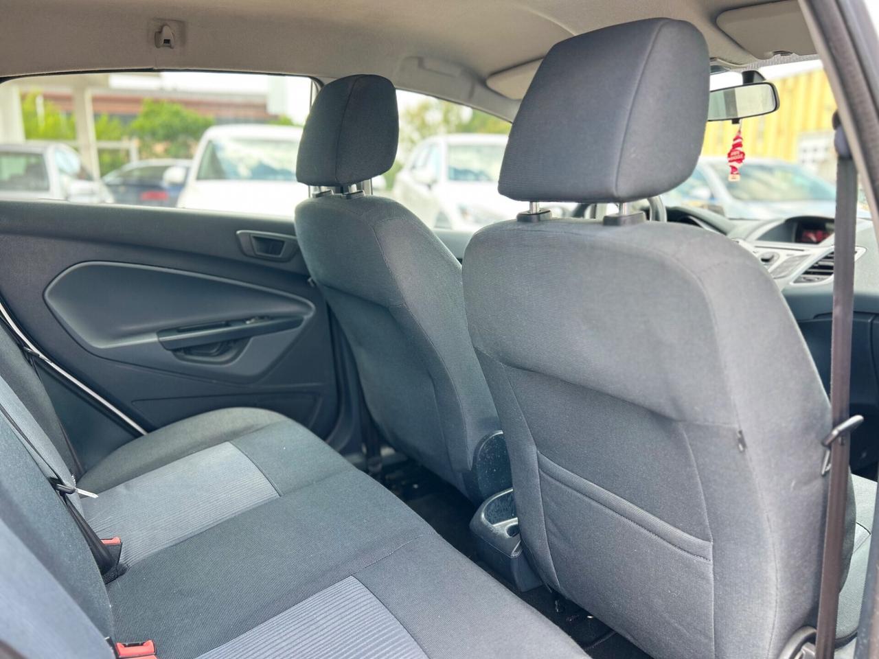 Ford Fiesta 1.4 5 porte Bz.- GPL Titanium