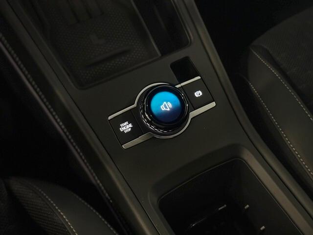 Volkswagen T-Roc 1.5 eTSI ACT 150 CV DSG R-Line