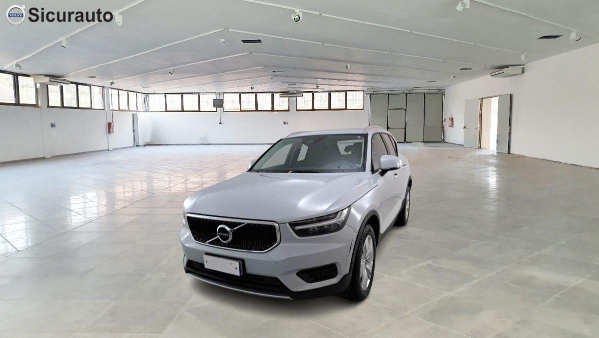 VOLVO Xc40 T2 Geartronic Momentum