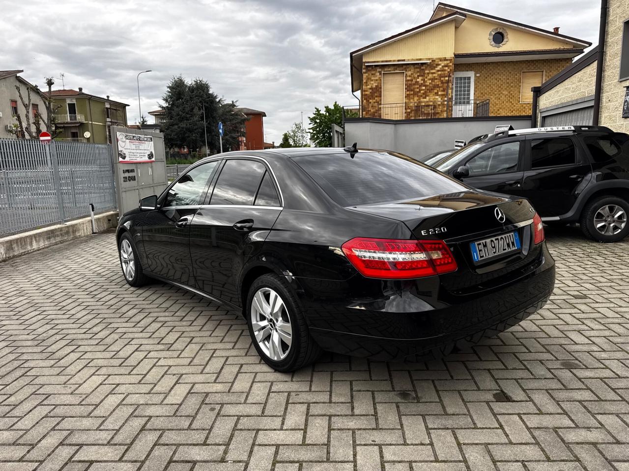 Mercedes-benz E 220 E 220 CDI BlueEFFICIENCY Executive