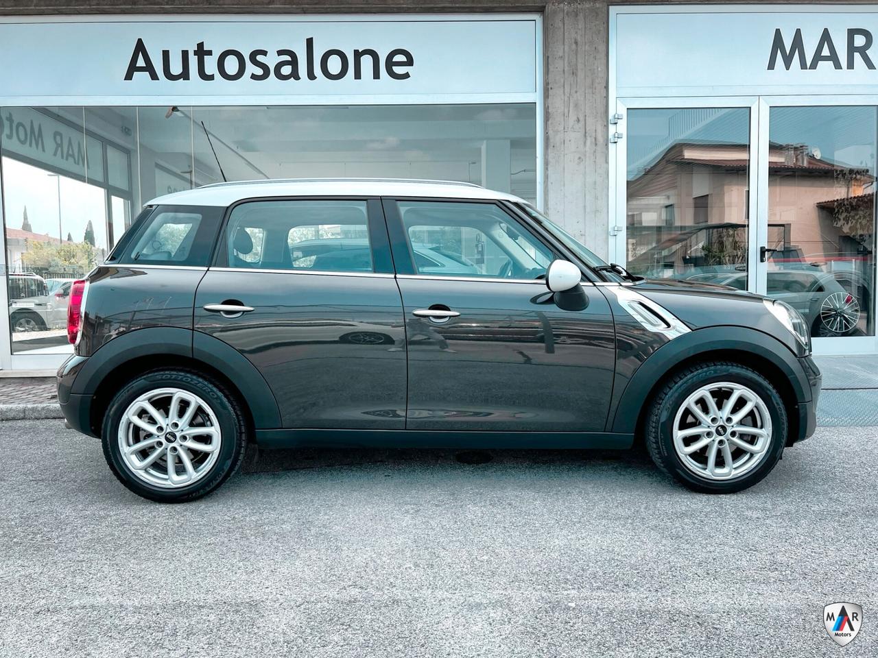 Mini Cooper D Countryman 2.0 Business Automatica