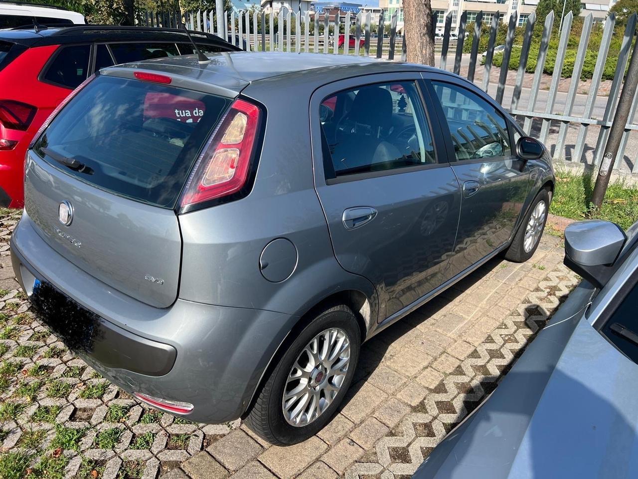Fiat Punto 1.3 MJT II S&S 95 CV 5 porte Easy