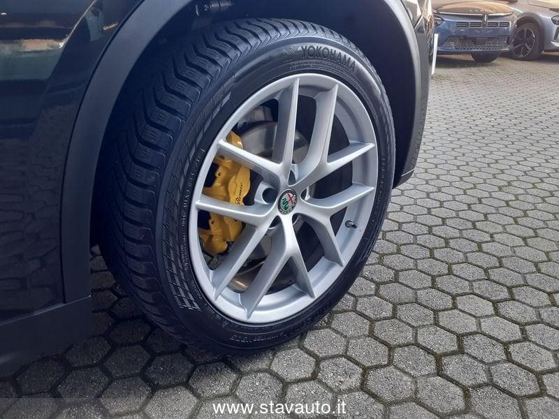 Alfa Romeo Stelvio EXEC 2.2 210