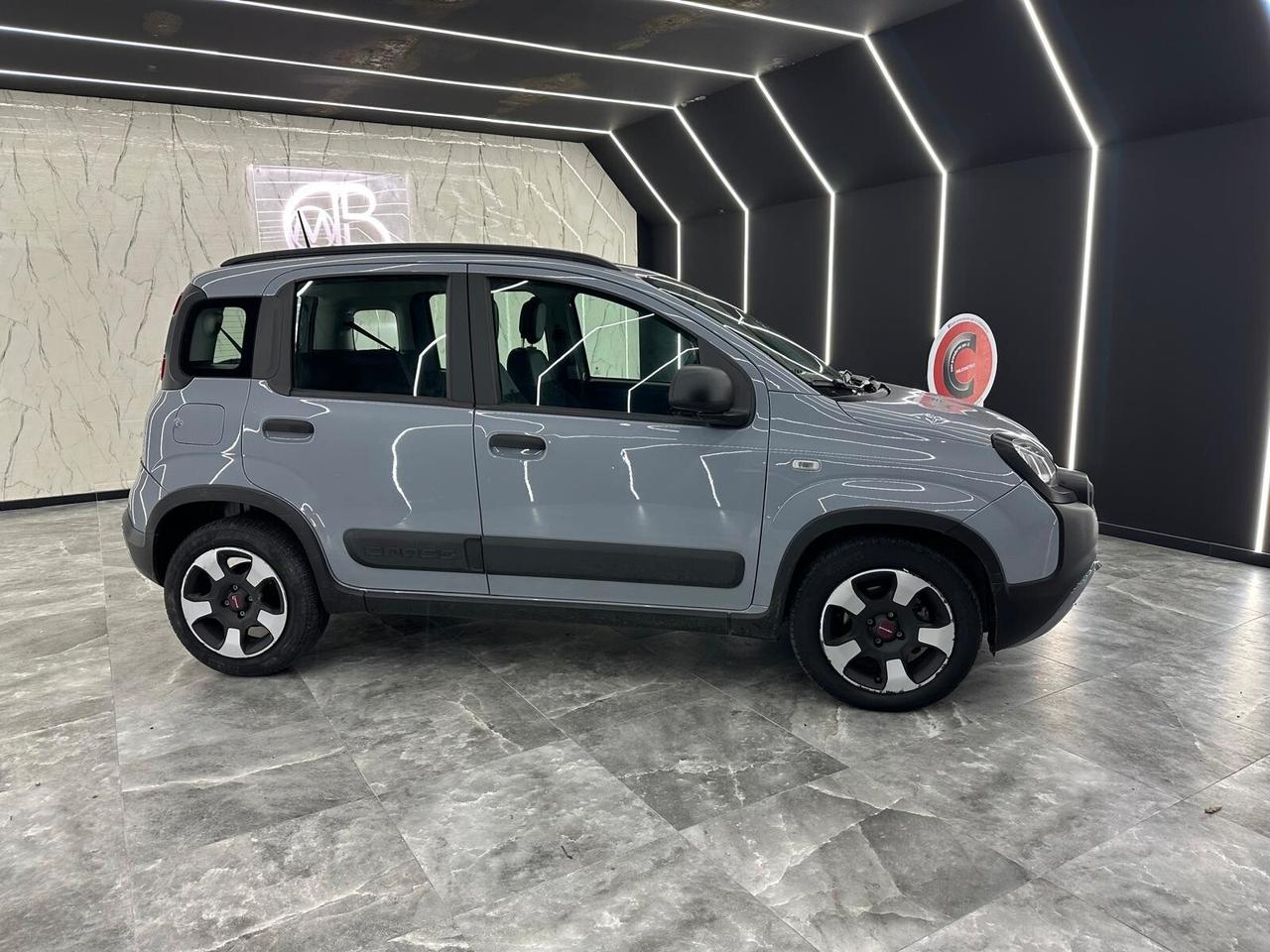 Fiat Panda 1.0 FireFly S&S Hybrid City Cross
