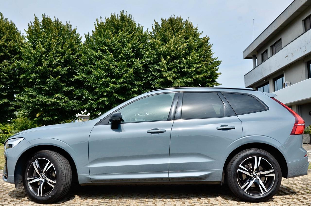 VOLVO XC60 2.0 B4 R-DESIGN 197cv AUTO, UNICOPROPRIETARIO, SERVICE UFF VOLVO, UFF ITALIANA, EURO 6D, FARI LED, NAVI, RETROCAMERA, PERMUTE