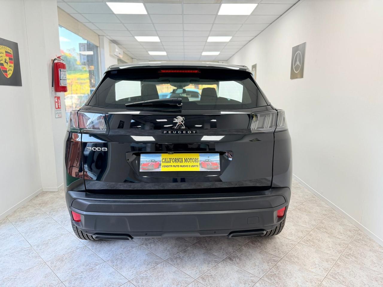 Peugeot 3008 1.5 diesel 131CV EAT8 Allure anno 12/2021 Permute Garanzia Finanziamenti
