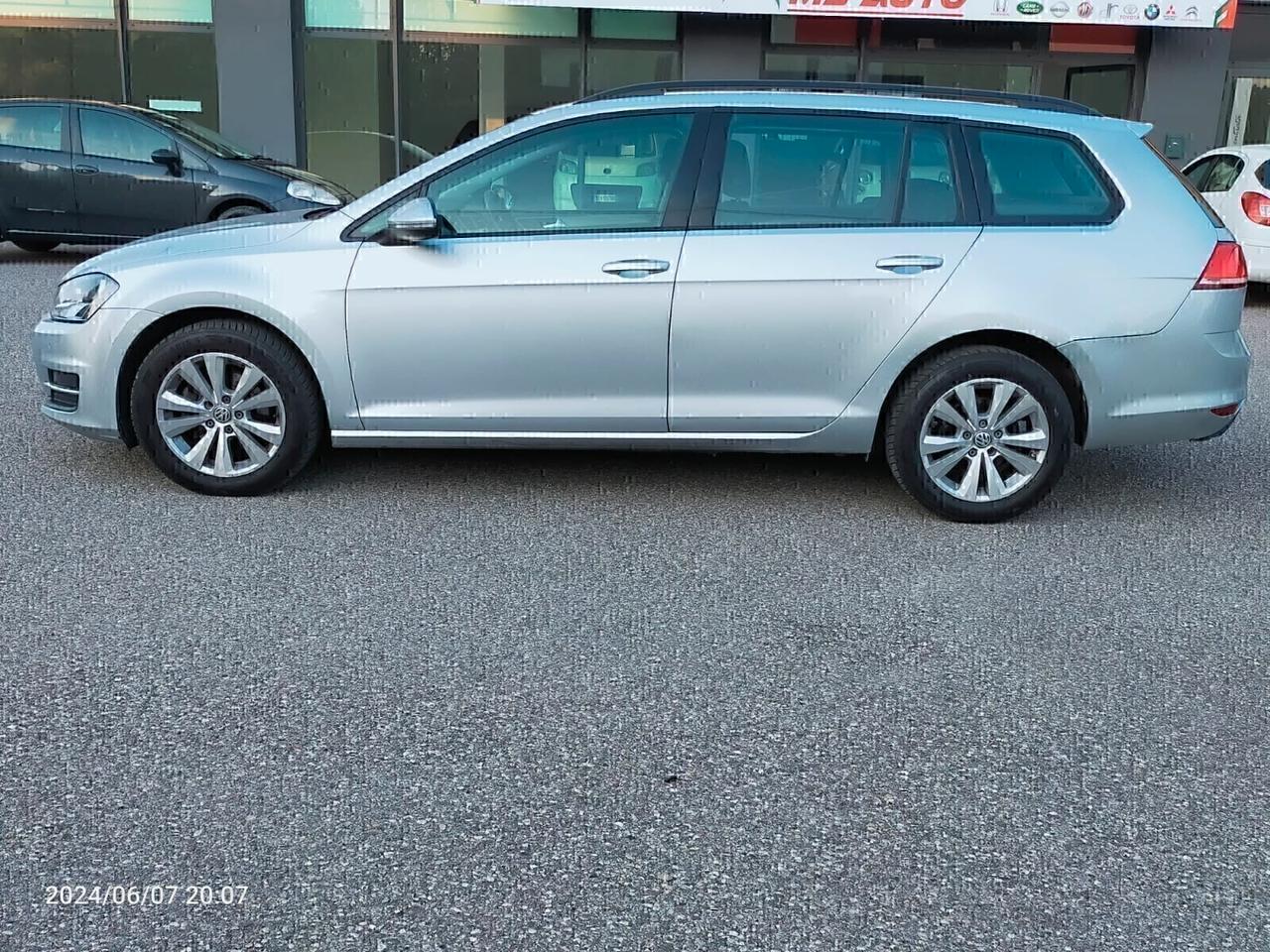 Volkswagen Golf Variant Golf 1.6 TDI 110 CV DSG 5p. Comfortline BlueMotion Tech.