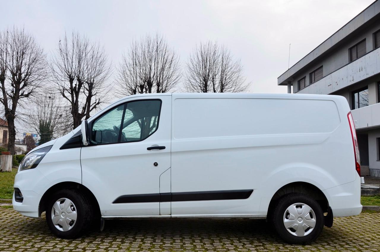 FORD TRANSIT CUSTOM 2.0 130cv, PREZZO PIU' IVA, UNICOPROPRIETARIO, UFF ITALIANA, SERVICE FORD, RIVESTIMENTO INTERNO, PERMUTE