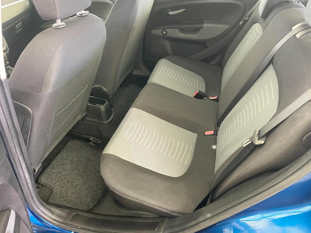 Fiat Grande Punto 1.2 5 p Dynamic Distribuzione tagliando Neopatentati