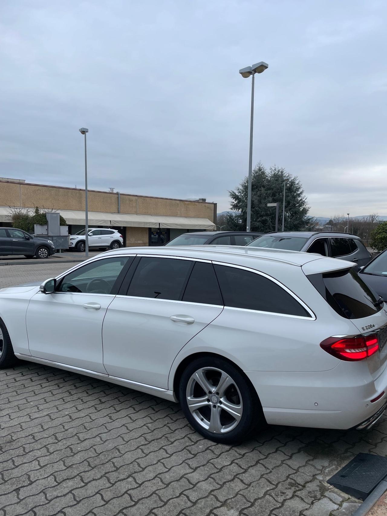 Mercedes-benz E 220 d S.W. Auto Exclusive