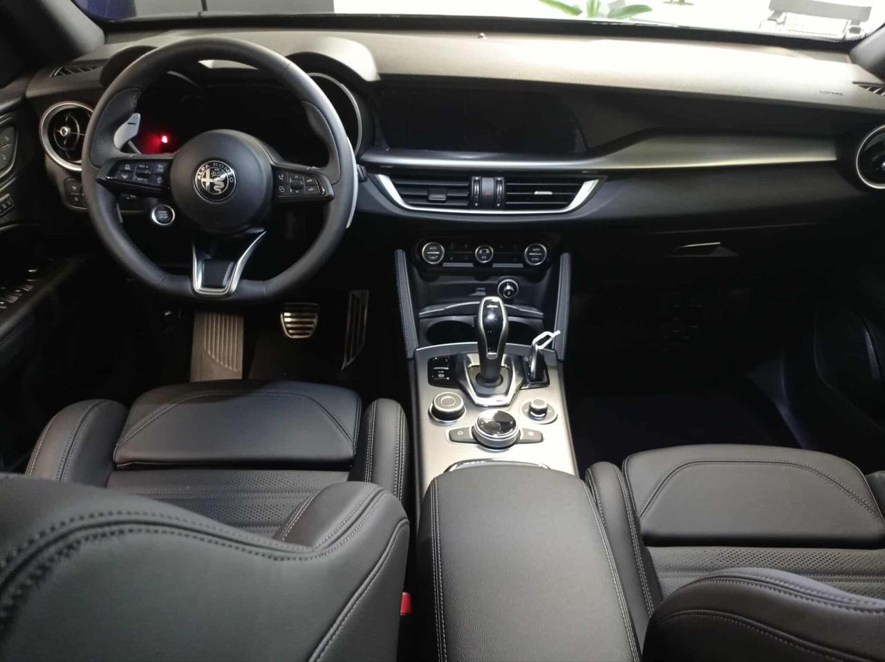 Alfa Romeo Stelvio 2.2 Turbodiesel 210 CV AT8 Q4 Veloce