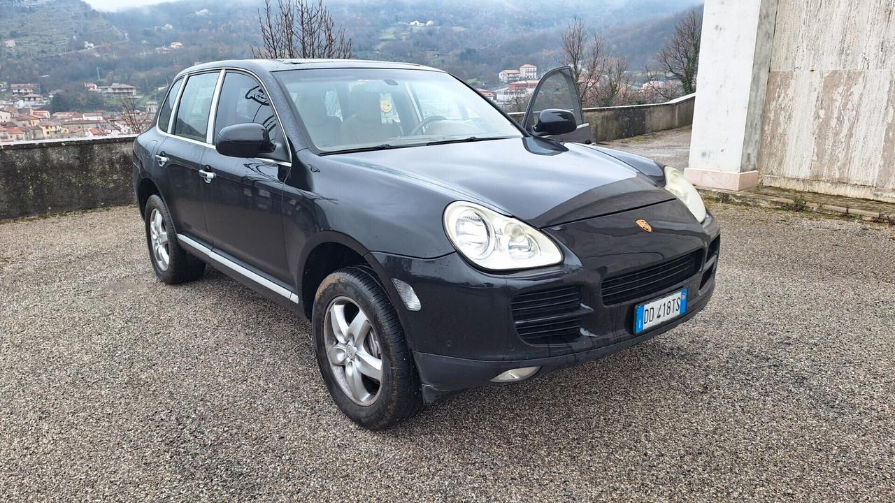 Porsche Cayenne 3.2 V6 cat