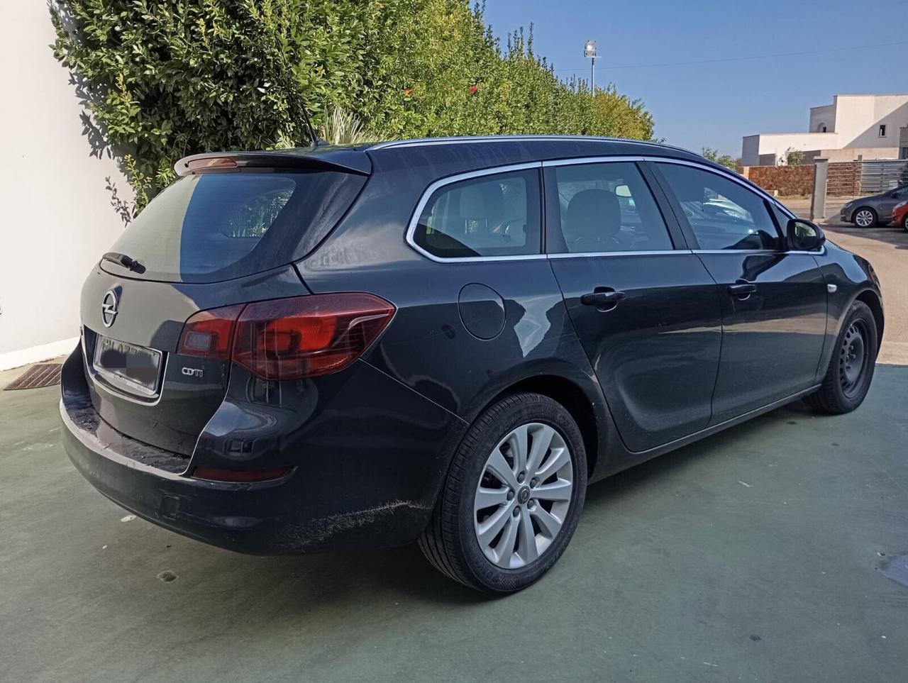 Opel Astra 1.7 CDTI 110CV Sports Tourer Cosmo