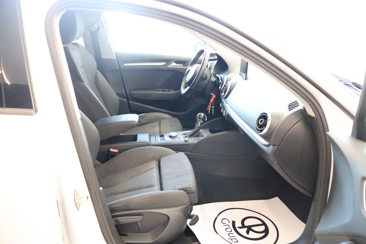Audi A3 SPB 1.6 TDI S tronic Sport