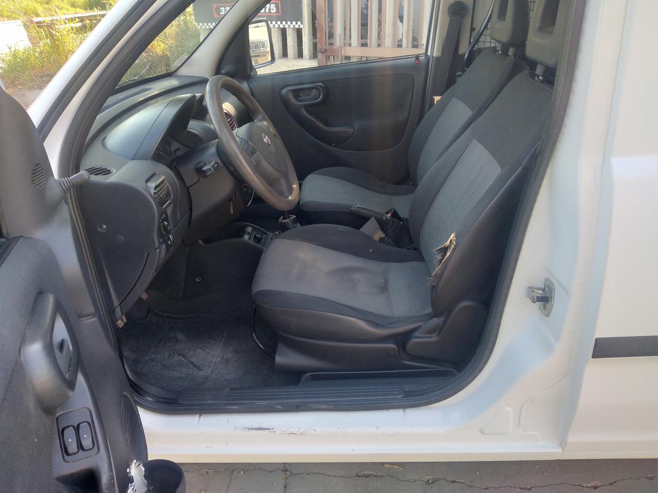 Opel Combo 1.3 CDTI 75CV