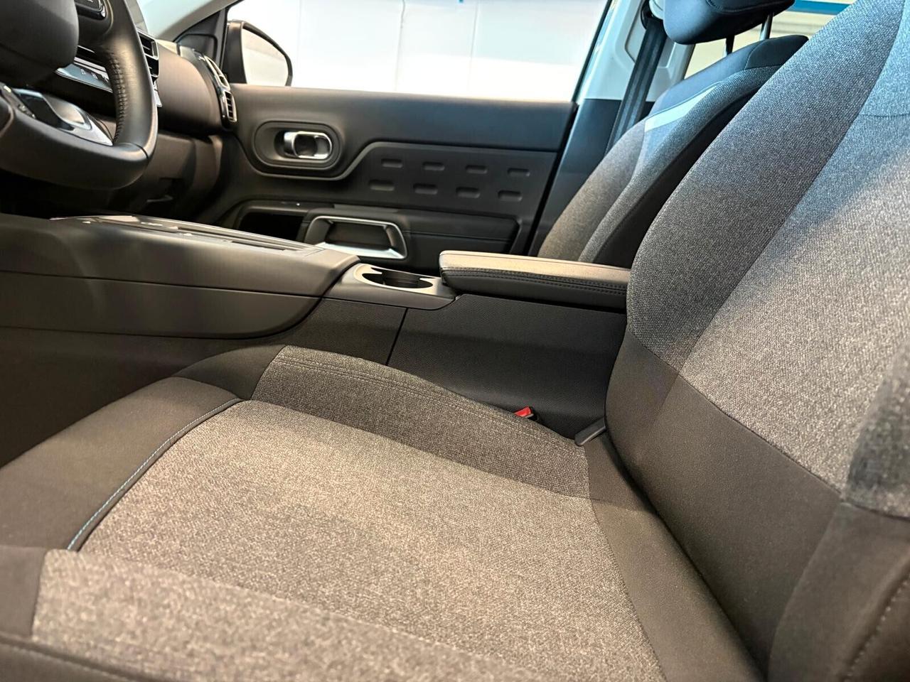 Citroen C5 Aircross PLUS Hybrid 145 e-DCS 6 SPOTICAR GREY