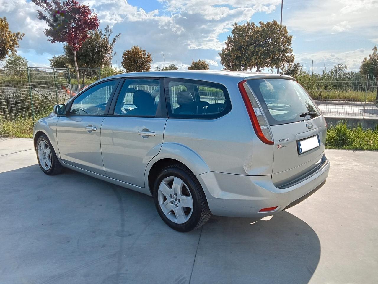 FORD Focus SW+ 1.6 TDCI MOLTO SPAZIOSA GARANZIA
