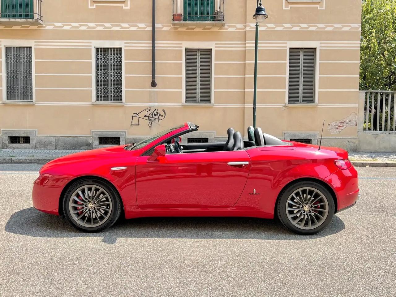 Alfa Romeo Spider 1750 TBi Turbo 200cv