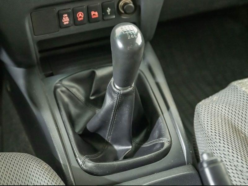 Mitsubishi L200 2.4 DI-D 154CV CLUB CAB INFORM