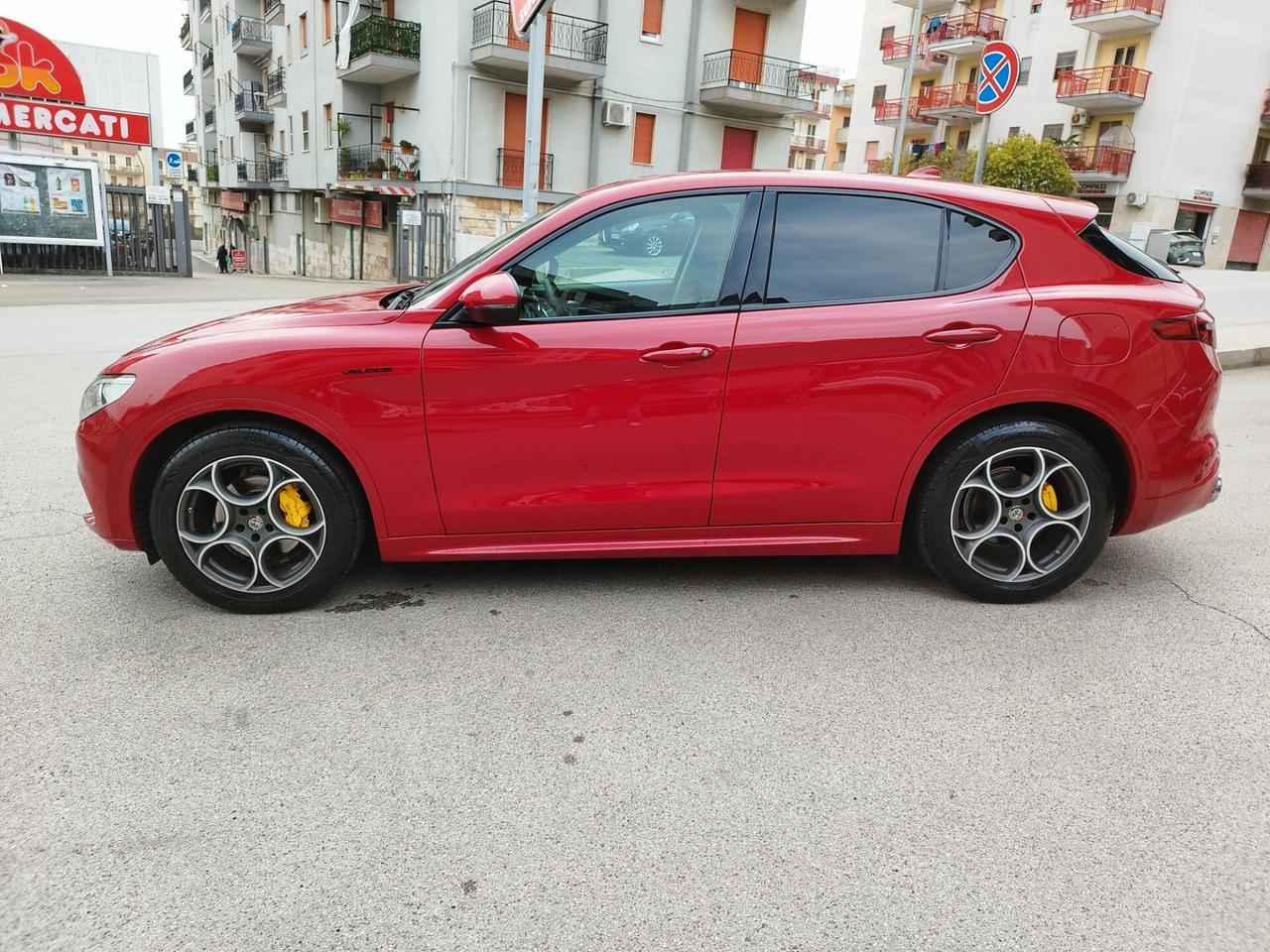 Alfa Romeo Stelvio 2.2 VELOCE * Navi * Pelle * Garantita 12 Mesi