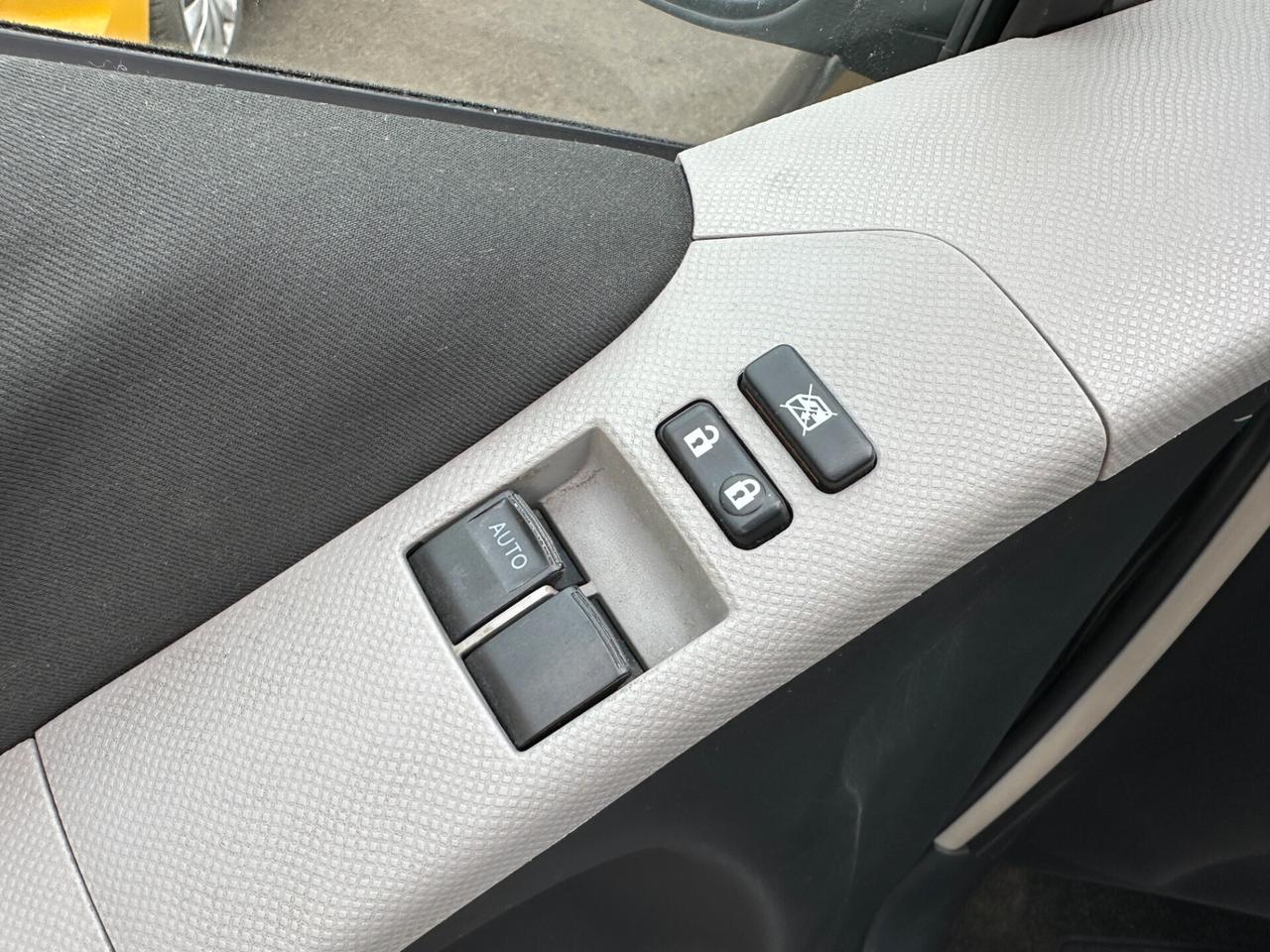 Toyota Yaris 1.0 Benzina (Garanzia 24 Mesi)