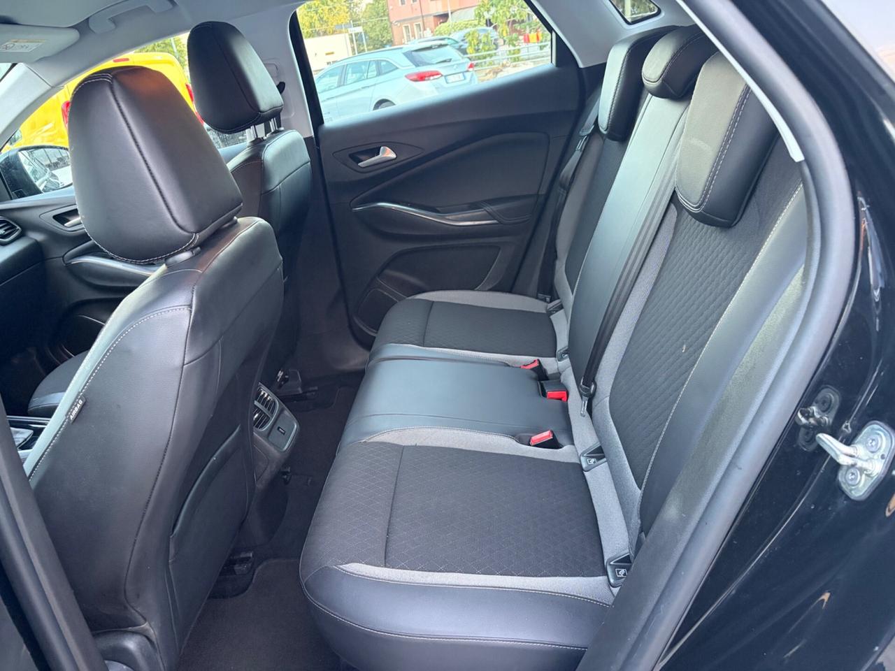 Opel Grandland X 1.5 diesel Ecotec Start&Stop aut. Business Ed.