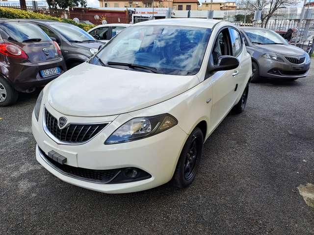 Lancia Ypsilon Ypsilon 1.0 firefly hybrid Gold KM0 telecamera