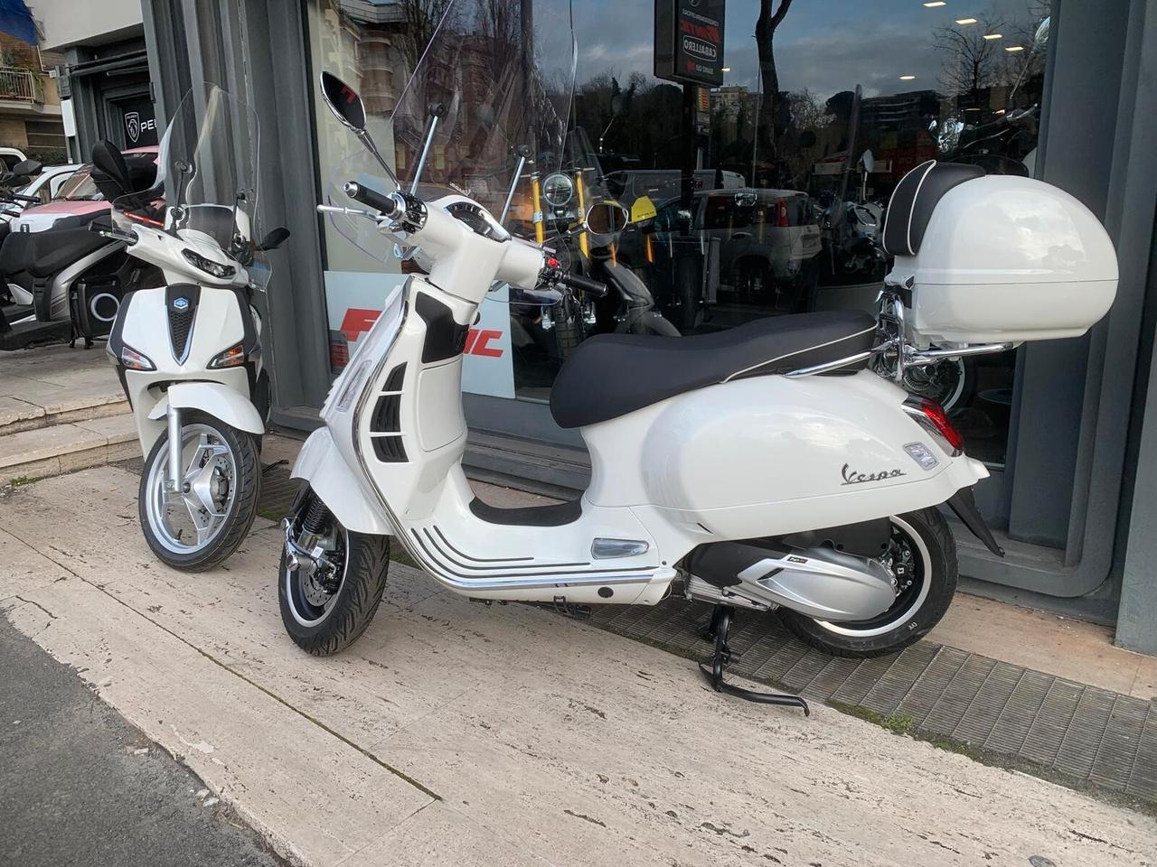 Vespa 310 GTS hpe E5+