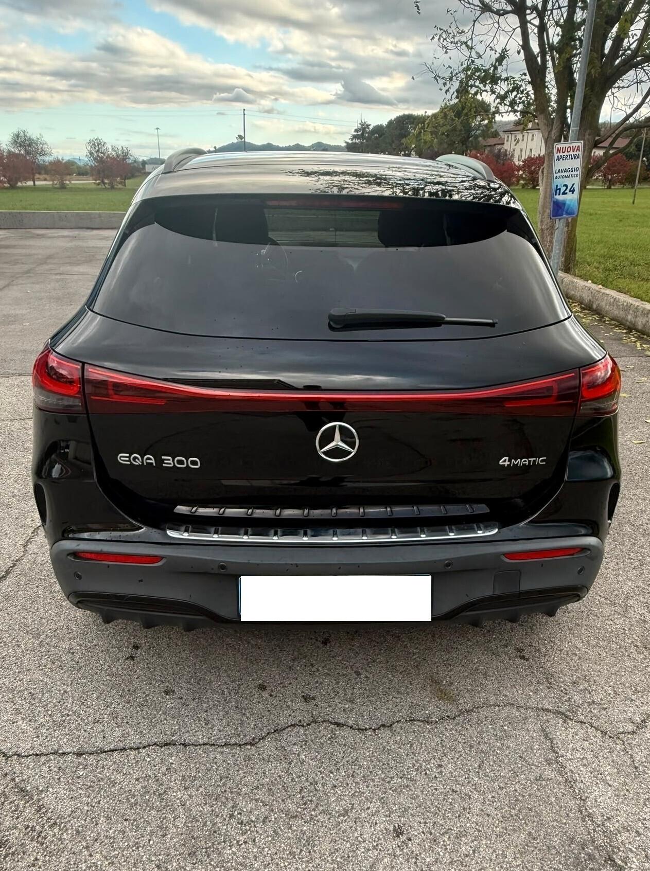 Mercedes-benz EQA 300 4Matic Premium AMG ***IN CONTO VENDITA - SU APPUNTAMENTO***