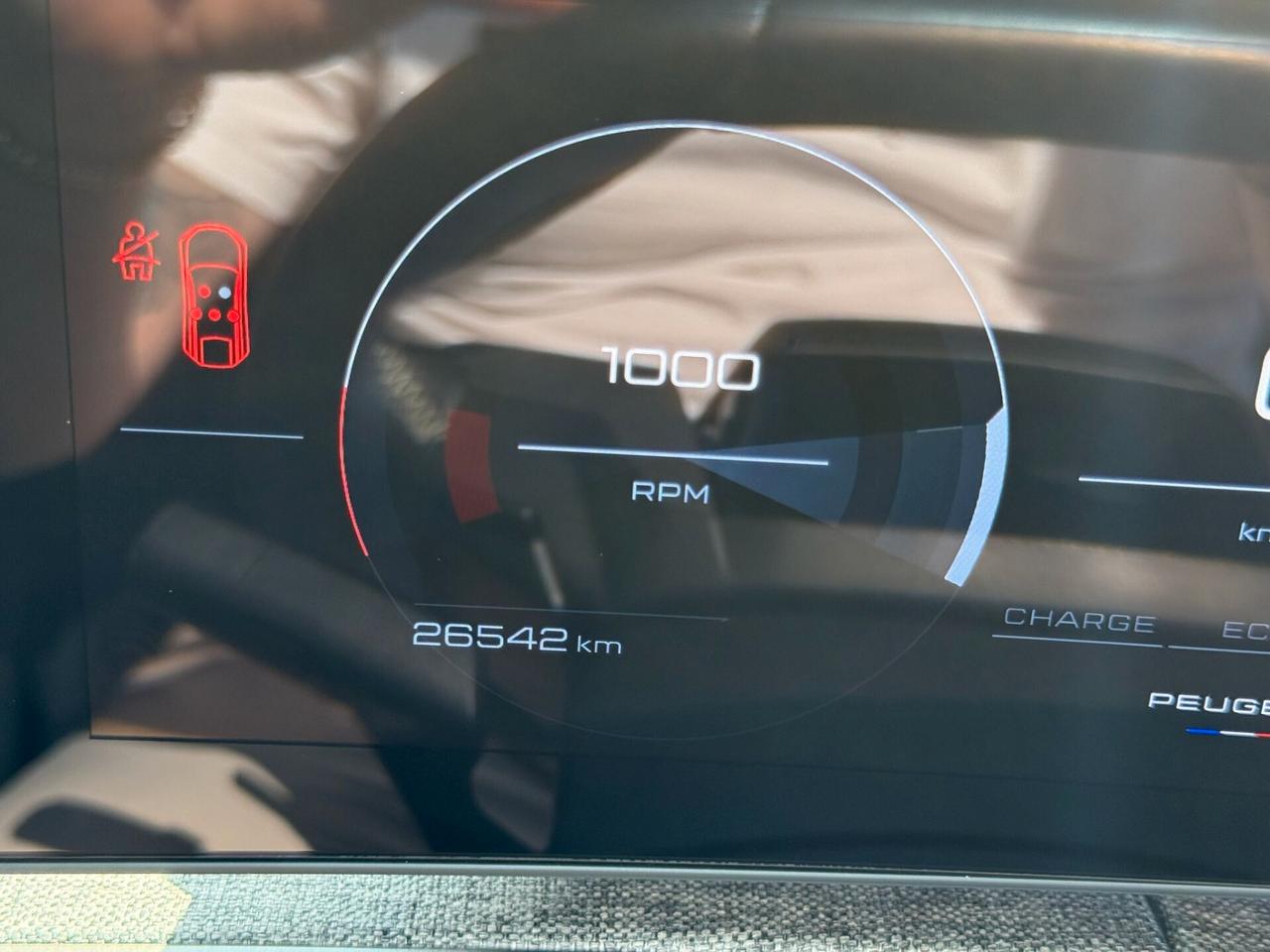 Peugeot 3008 2025 Hybrid 145 e-DCS6 GT 26000KM