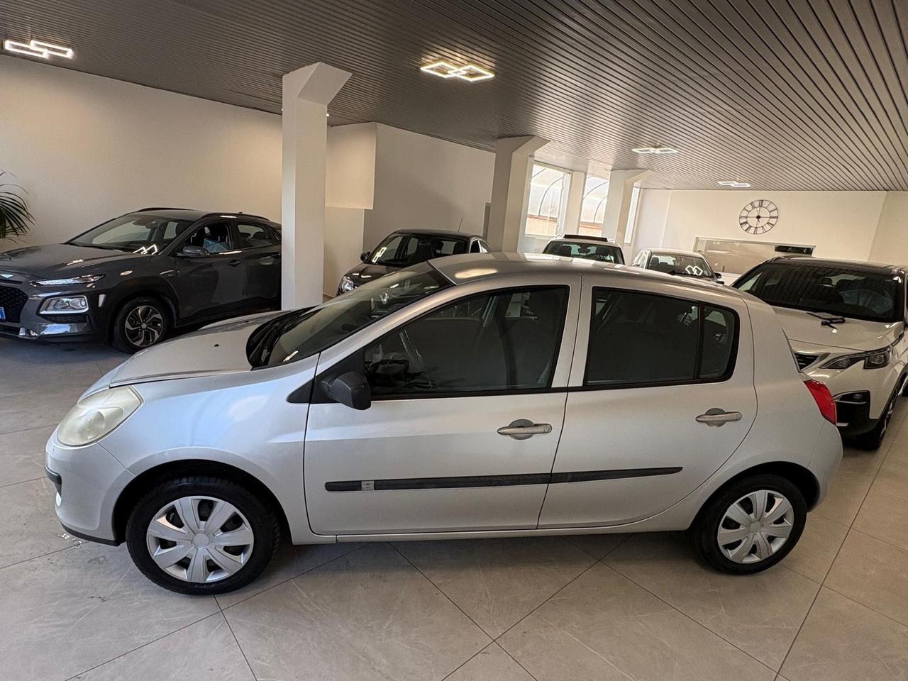 Renault Clio 1.2 16V 5 porte