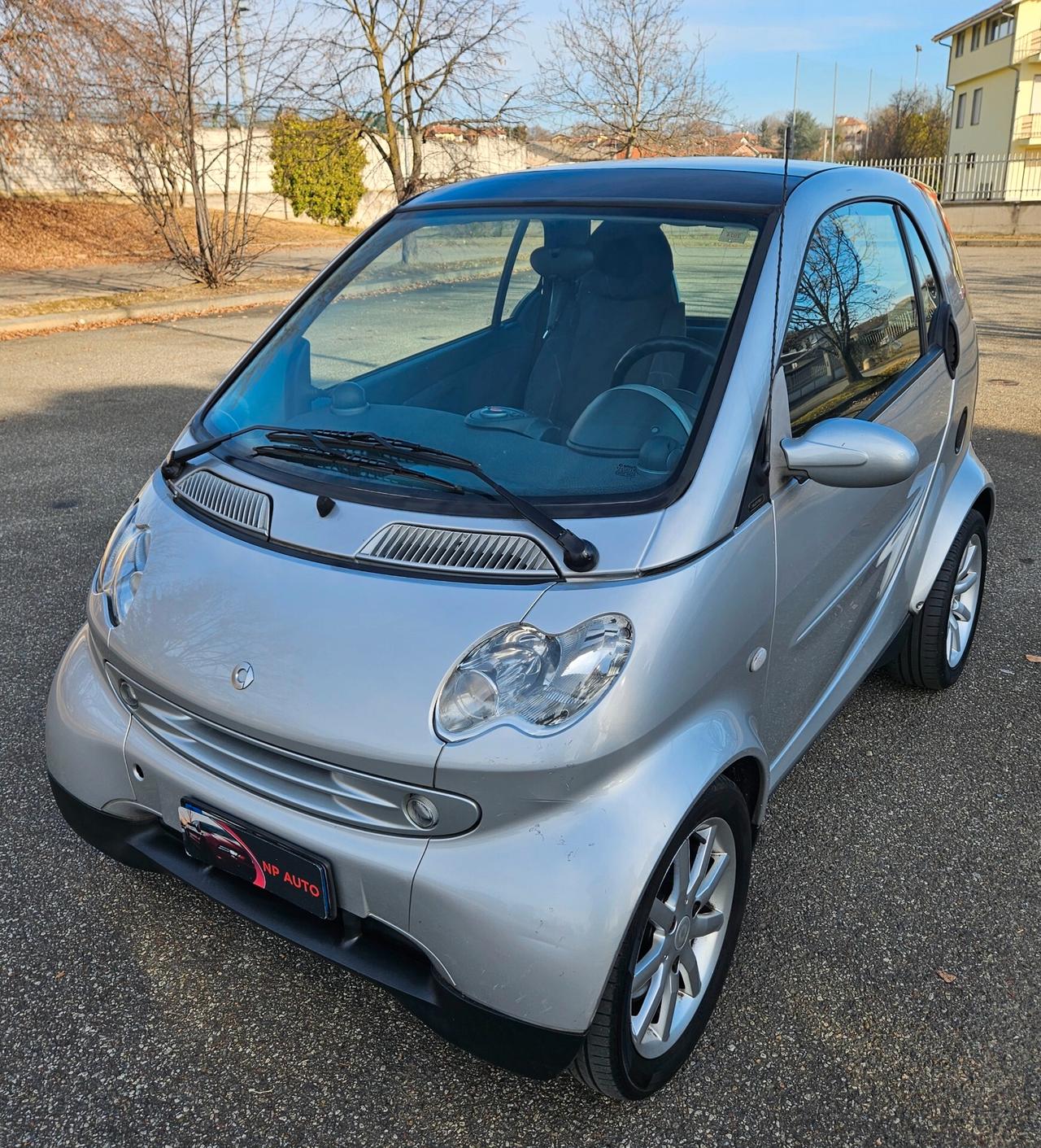 Smart ForTwo 700 coupé pure (45 kW)